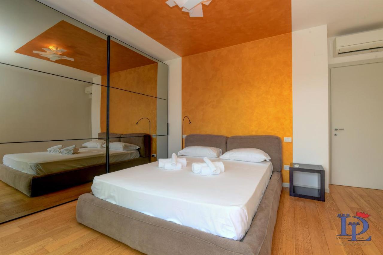 Desenzanoloft Official Partner Marriott Homes & Villas - Oscar Luxury Suite Desenzano del Garda Ngoại thất bức ảnh